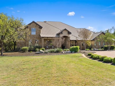 Kitchen at 220 Escalera Pkwy - 4 bed 3 bath home
