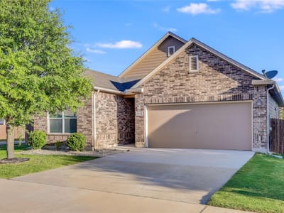 Property photo 3 at 220 Rocroi DR - 3 bed 2 bath home