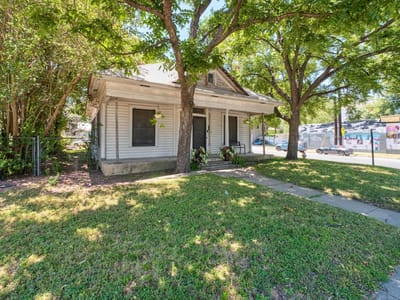Primary bedroom at 2201 E Cesar Chavez ST - Driving Park Add, Austin, TX