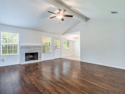 Living area at 2202 Silver Spur DR - 4 bed 2 bath home