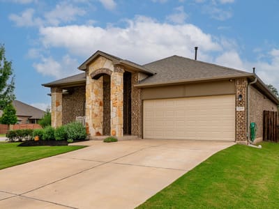 Kitchen at 2205 Singletree BND - 3 bed 2 bath home