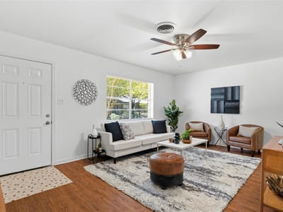 Property photo 3 at 2206 Alta Vista Ave - Sunshine Add, Austin, TX