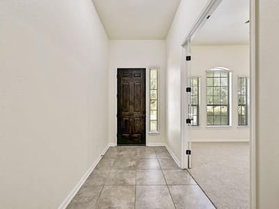 Property photo 5 at 2208 Lookout Range DR - 3 bed 2 bath home