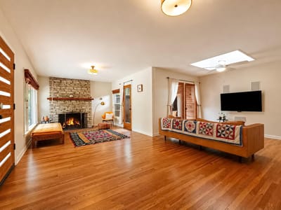 Property photo 3 at 2209 La Casa DR - 2 bed 2 bath home