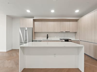 Photo 4 of 40 at 2209 S 1st ST Unit #335 - 2 bed 2 bath home