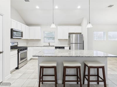 Living area at 221 Bridgestone Way - 3 bed 2 bath home