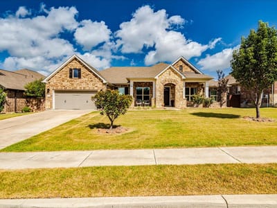 Property photo 2 at 221 Clearwater WAY - 5 bed 3 bath home