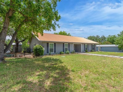 Kitchen at 221 County Road 136C - 3 bed 3 bath home