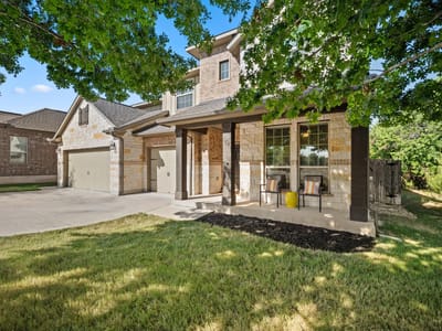 Property photo 3 at 221 Vouvray ST - 5 bed 4 bath home
