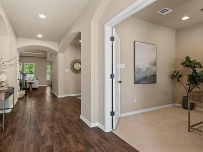 Property photo 5 at 221 Vouvray ST - 5 bed 4 bath home