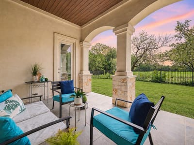 Living area at 2210 University Club DR Unit #5A - 3 bed 3 bath home