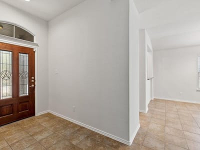Property photo 3 at 2212 Christoff LOOP - 4 bed 2 bath home