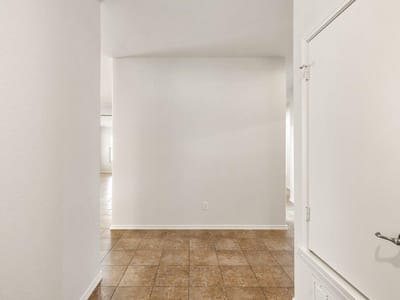 Property photo 5 at 2212 Christoff LOOP - 4 bed 2 bath home