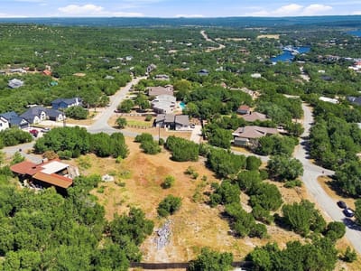 Property photo 2 at 22121 Oban DR - Briarcliff Inc Sec 10, Spicewood, TX