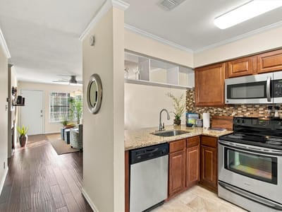Photo 4 of 30 at 2215 Post RD Unit #2055 - 2 bed 1 bath home