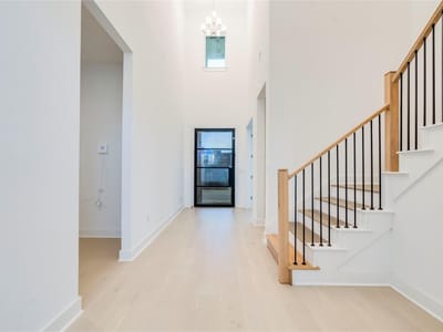 Property photo 3 at 2217 Sondrio BND - 4 bed 4 bath home