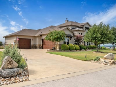 Property photo 2 at 2220 Quarry LOOP - 4 bed 3 bath home