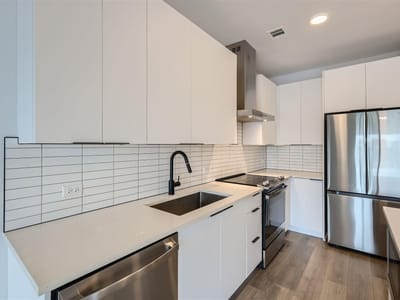 Primary bedroom at 2220 Webberville RD Unit #302 - 1 bed 1 bath home