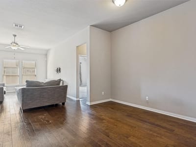 Property photo 5 at 2224 Bonavista WAY - 3 bed 2 bath home