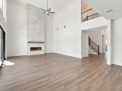 Photo 5 of 16 at 2224 Vittoria VW - 4 bed 4 bath home