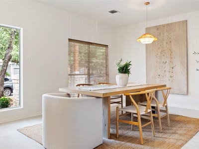 Living area at 2229 Independence DR Unit #A63 - 4 bed 2 bath home