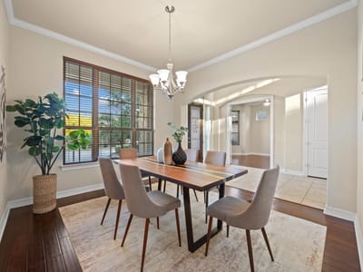 Photo 5 of 37 at 223 Lake Como DR - 5 bed 3 bath home