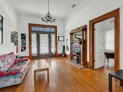 Living area at 223 N Bishop ST - 5 bed 3 bath home