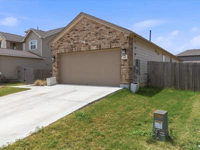 Property photo 3 at 223 Pitkin DR - 4 bed 2 bath home