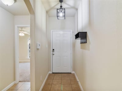 Kitchen at 2231 Westover LOOP - 4 bed 2 bath home