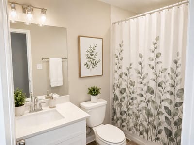 Bathroom at 224 Baron Creek TRL - 4 bed 2 bath home