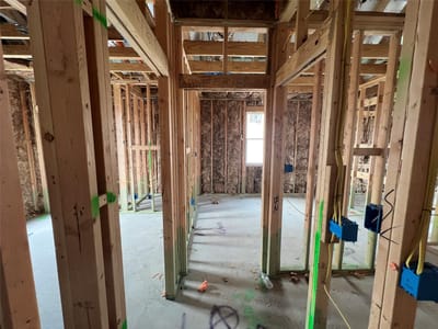 Primary bedroom at 224 Gus Loop - 4 bed 2 bath home