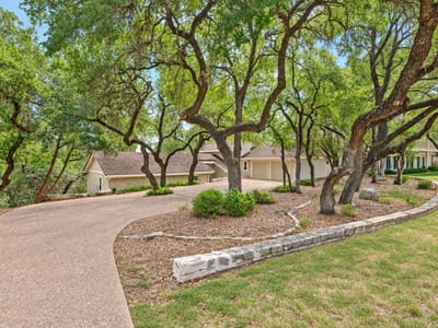 Property photo 2 at 224 Hurst Creek RD - 4 bed 2 bath home