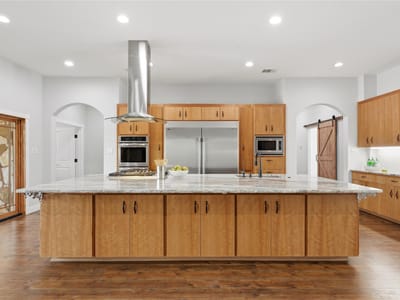 Property photo 2 at 224 Liberty Bell LN - 4 bed 5 bath home