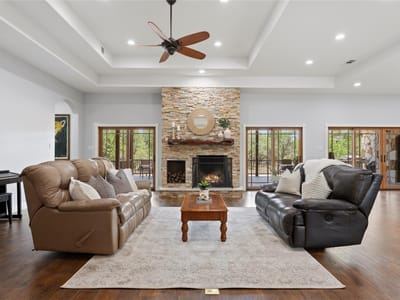 Property photo 3 at 224 Liberty Bell LN - 4 bed 5 bath home