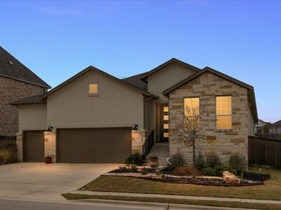 Living area at 224 Majestic Sage TRL - 3 bed 2 bath home