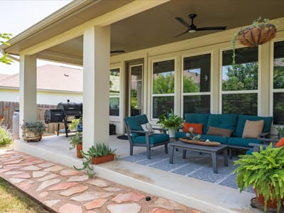 Kitchen at 224 Majestic Sage TRL - 3 bed 2 bath home