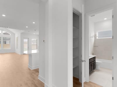 Property photo 3 at 224 Montecido DR - 4 bed 3 bath home