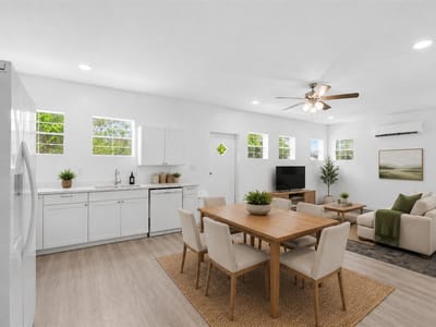 Primary bedroom at 224 Old Coach LN - 2 bed 1 bath home