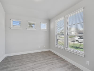 Photo 4 of 28 at 224 Scenic Hills CIR - 4 bed 2 bath home