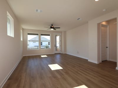Property photo 5 at 225 Grayson Elm Pass - 3 bed 2 bath home