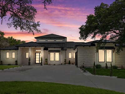 Property photo 3 at 226 Bobby Clark DR - 3 bed 3 bath home