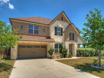 Living area at 2260 Hat Bender LOOP - 4 bed 3 bath home