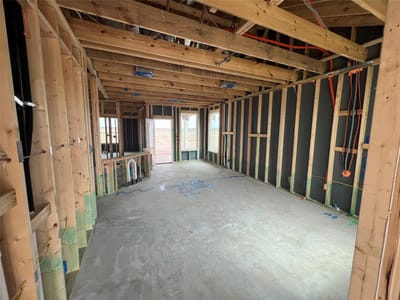 Living area at 228 Gus Loop - 3 bed 2 bath home