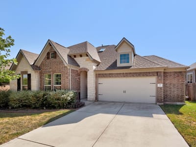 Property photo 3 at 228 Mandana ST - 4 bed 2 bath home