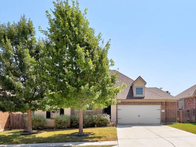 Property photo 4 at 228 Mandana ST - 4 bed 2 bath home