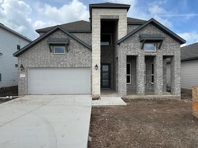 Living area at 229 Belmont WAY - 4 bed 3 bath home
