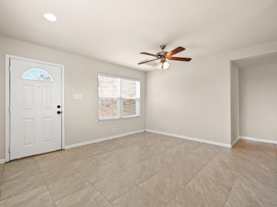 Photo 3 of 33 at 229 Capistrano DR - 3 bed 2 bath home