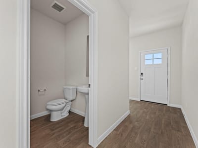 Primary bedroom at 229 NEW ALBANY Ln - 3 bed 2 bath home