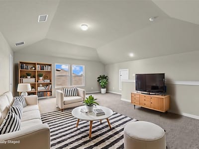 Property photo 4 at 229 Tessaria DR - 5 bed 3 bath home