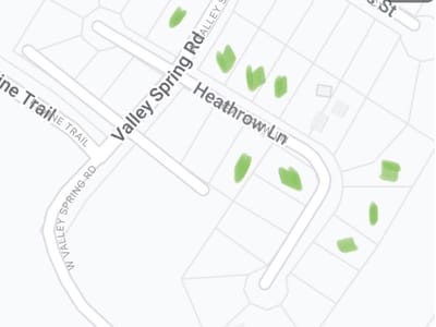 Primary bedroom at 23 Heathrow Ln - Woodcreek Sec 12, Wimberley, TX